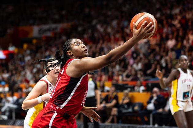 Aliyah Boston (USA, 14) am Ball, GER, Spanien vs. USA, Basketball, FIBA Women s World Cup 2026, Halbfinale, 12.09.2026 GER, Spanien vs. USA, Basketball, FIBA Women s World Cup 2026, Halbfinale, 12.09.2026 Berlin Copyright: xEibner-Pressefoto MaxxVincenx EP_MVN