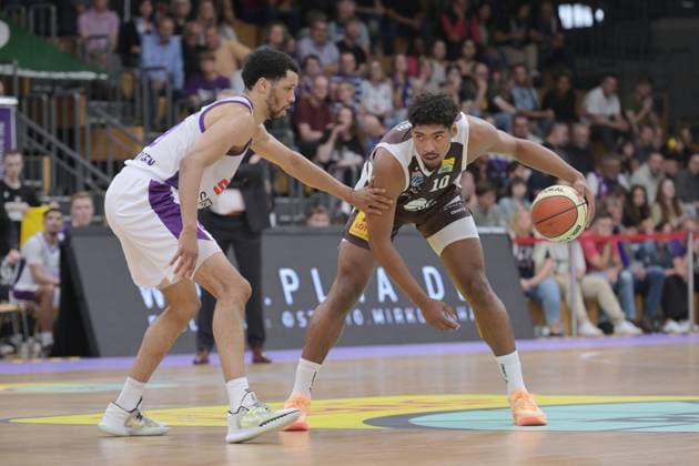 Kostja Mushidi (Syntainics MBC 10) (am Ball), Zach Jackson (BG Goettingen 21) (L) , GER, BG Goettingen - Syntainics MBC, Basketball BBL Pokal, 1. Runde, Saison 2026-2027, 12.09.2026. GER, BG Goettingen - Syntainics MBC, Basketball BBL Pokal, 1. Runde, Saison 2026-2027, 12.09.2026 Goettingen Copyright: xEibner-Pressefotox xRolandxSippelx EP_RSL