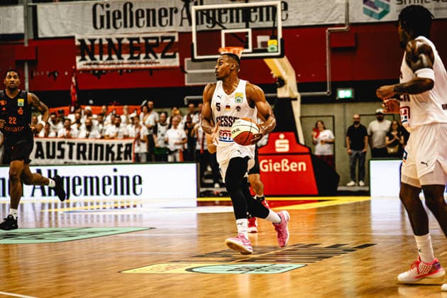 12.09.2026, xhfmx, Basketball BBL Pokal, Giessen 46ers - Chemnitz 99ers Christopher Carter (Gießen 46ers) Giessen