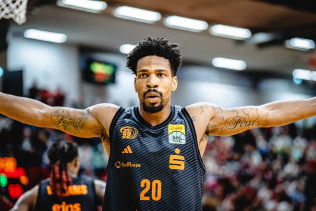 12.09.2026, xhfmx, Basketball BBL Pokal, Giessen 46ers - Chemnitz 99ers Urald King (Chemnitz 99ers, 20) Giessen