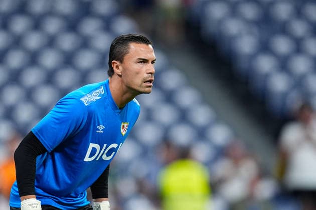 September 12, 2026, Madrid, Madrid, Spain: Emil Audero of Rayo Vallecano looks on during the Spanish League, LaLiga EA Sports, football match played between Real Madrid and Rayo Vallecano at Bernabeu stadium on September 12, 2026, in Madrid, Spain. Madrid Spain - ZUMAa181 20260912_zaa_a181_283 Copyright: xDennisxAgyemanx