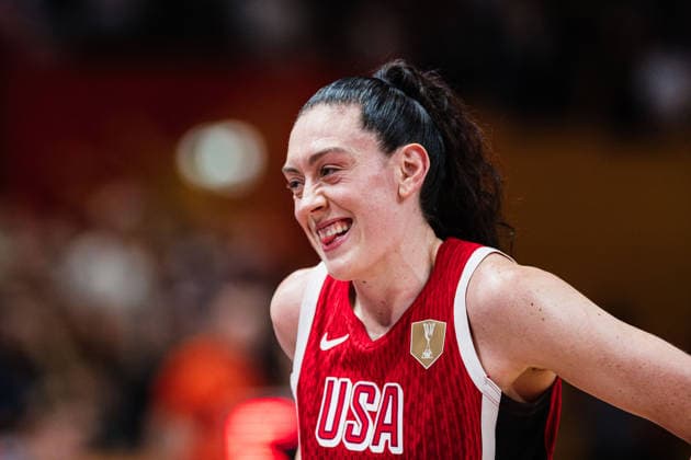 FIBA Women™s Basketball World Cup 2026: Spanien vs. USA, 12.09.2026 Breanna Stewart (USA, 10); Basketball, FIBA Women™s Basketball World Cup 2026, Final Phase, Halbfinale: Spanien vs. USA am 12.09.2026 in der Uber Arena, Berlin Copyright: xBEAUTIFULxSPORTS Tonhäuserx