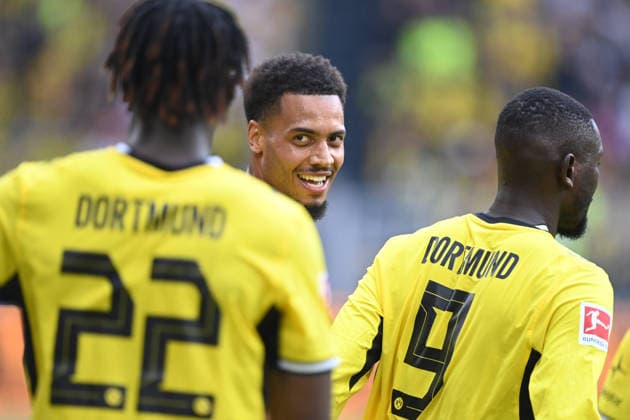 Felix NMECHA (DO) jubelt nach seinem Tor zum 3-0, Jubel, jubeln, Freude, cheers, mit Joane GADOU (DO) und Serhou GUIRASSY (DO) Fussball 1. Bundesliga, 3.Spieltag, matchday3, Spieltag3, Borussia Dortmund (DO) - SC Paderborn (PB) 3-0 am 12.09.2026 in Dortmund Deutschland. DFL regulations prohibit any use of photographs as image sequences and or quasi-video Â *** Felix NMECHA DO celebrates after scoring his goal to make it 3–0—celebration, cheering, joy, cheers—with Joane GADOU DO and Serhou GUIRASSY DO. Soccer, 1. Bundesliga, Matchday 3, matchday3, Spieltag3, Borussia Dortmund DO vs. SC Paderborn PB 3–0 on September 12, 2026, in Dortmund, Germany. DFL regulations prohibit any use of photographs as image sequences and or quasi-video.