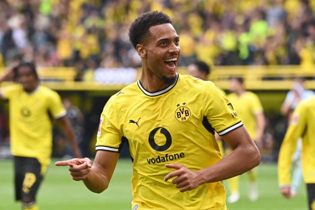 Felix NMECHA (DO) jubelt nach seinem Tor zum 3-0, Jubel, jubeln, Freude, cheers, Fussball 1. Bundesliga, 3.Spieltag, matchday3, Spieltag3, Borussia Dortmund (DO) - SC Paderborn (PB) 3-0 am 12.09.2026 in Dortmund Deutschland. DFL regulations prohibit any use of photographs as image sequences and or quasi-video Â *** Felix NMECHA DO celebrates after scoring his goal to make it 3–0; celebration, cheering, joy, cheers, soccer, Bundesliga 1, Matchday 3, matchday3, Spieltag3, Borussia Dortmund vs. SC Paderborn 3–0 on September 12, 2026, in Dortmund, Germany. DFL regulations prohibit any use of photographs as image sequences and or quasi-video.