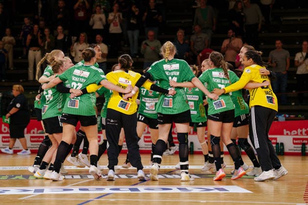 2. Alsco Handball Bundesliga Frauen - 3. Spieltag: Füchse Berlin - Rostocker Handball Club Füchse Berlin jubeln über Sieg am 12.09.2026 in der Sporthalle Charlottenburg, Berlin (Berlin) Berlin Sporthalle Charlottenburg Berlin Deutschland