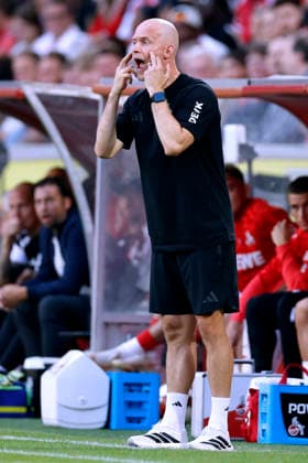 WAGNER Rene Trainer Team 1.FC Koeln DFL Fussball Bundesliga Saison 2026 - 2027 Spiel 1.FC Koeln - Werder Bremen 1 : 1 am 12. 09 .2026 in Koeln DFL REGULATIONS PROHIBIT ANY USE OF PHOTOGRAPHS as IMAGE SEQUENCES and or QUASI-VIDEO *** WAGNER Rene, Coach, Team 1, 1. FC Köln, DFL Soccer Bundesliga, 2026–2027 Season, Match: 1. FC Köln vs. Werder Bremen (1–1) on September 12, 2026, in Cologne. DFL regulations prohibit any use of photographs as IMAGE SEQUENCES and or QUASI-VIDEO Copyright: xLacixPerenyix