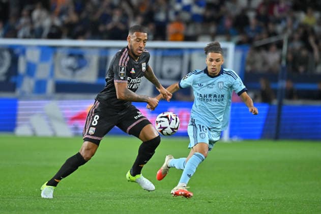 Ligue 1 McDonald s 2026 27, Paris FC vs Olympique Lyonnais, Football Corentin Tolisso of Lyon and Ilan Kebbal of Paris FC during the Ligue 1 McDonald s 2026 27 match between Paris FC and Olympique Lyonnais at Stade Jean Bouin on September 12, 2026 in Paris, France. Paris Stade Jean Bouin France