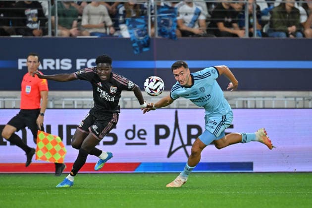 Ligue 1 McDonald s 2026 27, Paris FC vs Olympique Lyonnais, Football Ernest Nuamah of Lyon and Diego Coppola of Paris FC during the Ligue 1 McDonald s 2026 27 match between Paris FC and Olympique Lyonnais at Stade Jean Bouin on September 12, 2026 in Paris, France. Paris Stade Jean Bouin France