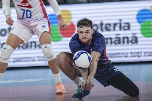 Turkiye v France - CEV EuroVolley 2026 Men CLUJ-NAPOCA, ROMANIA - SEPTEMBER 12: France’s Mathis Henno (15) plays during the CEV EuroVolley 2026 Pool D match between Turkiye and France at BT Arena in Cluj-Napoca, Romania, on September 12, 2026. Osmancan Gurdogan Anadolu Cluj Romania. Editorial use only. Please get in touch for any other usage.  Copyright: x2026xAnadoluxOsmancanxGurdoganx