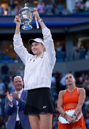 Elena Rybakina of Kazakhstan celebrates with the trophy 2026 US Open, Day Fourteen, USTA Billie Jean King National Tennis Center, New York, USA - 12 Sep 2026New York USTA Billie Jean King National T New York (NY) United States of America EDITORIAL USE ONLY No use with unauthorised audio, video, data, fixture lists, club league logos or live services. Online in-match use limited to 120 images, no video emulation. No use in betting, games or single club league player publications. Copyright: xEllaxLing Shutterstockx 17140165cl