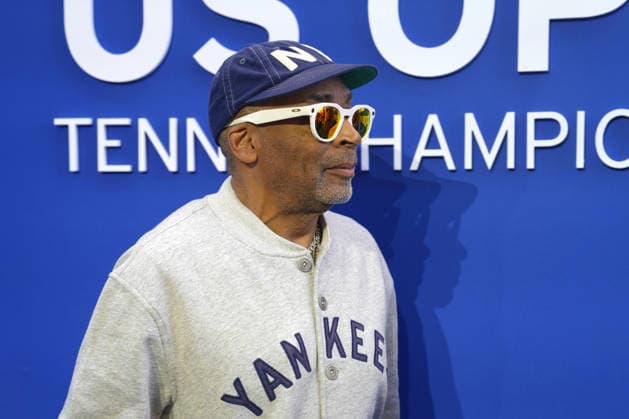 American filmmaker Spike Lee poses on the blue carpet at the US Open final between Aryna Sabalenka of Belarus and Elena Rybakina of Kazakhstan at Arthur Ashe Stadium in Flushing Meadows, New York, USA, 12 September 2026. US Open: women s final Aryna Sabalenka - Elena Rybakina !ACHTUNG: NUR REDAKTIONELLE NUTZUNG!  Copyright: xOctavioxGuzmánx AME6892 20260912-55021384281_1