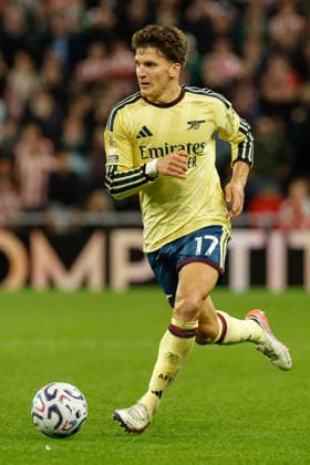 Sunderland v Arsenal, Premier League Christos Tzolis of Arsenal runs at goal during the Sunderland v Arsenal Premier League match at the Stadium of Light, Sunderland, England on 12 September 2026 Credit: Craig Cowan Every Second Media Editorial use only. All images are copyright Every Second Media Limited. No images may be reproduced without prior permission. All rights reserved. Premier League and Football League images are subject to licensing agreements with Football DataCo Limited. see https: www.football-dataco.com Copyright: xIMAGO EveryxSecondxMediax ESM-2157-0182 CraigxCowanx xEveryxSecondxMediax