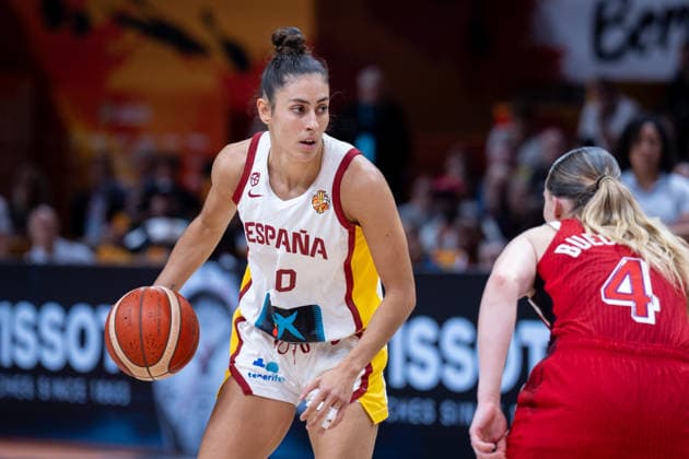 Spain v USA: Semifinal - FIBA Women s Basketball World Cup Germany 2026 Maria Conde plays during the FIBA Women s Basketball World Cup 2026 semi-finals match between Spain and the United States in Berlin, Germany, on September 12, 2026. Berlin Germany  Copyright: xMarcinxGolbax originalFilename:golba-spainvus260912_npNzr.jpg
