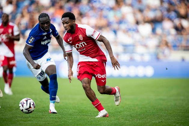 FOOTBALL: RC Strasbourg Alsace v AS Monaco Matchday 4 Ligue 1 McDonald s - 12 09 2026 Stanis Idumbo 17 (AS Monaco) et Antwi Genesis Kofi Koranteng 16 (Racing de Strasbourg) StrasbourgFrance  Copyright: xx
