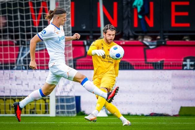 ROTTERDAM , 13-09-2026 , Stadium Woudestein , season 2026 2027 , Dutch Eredivisie football , match between Excelsior Rotterdam and FC Utrecht , picture shows Excelsior Rotterdam goalkeeper Stijn van Gassel Excelsior - Utrecht  x206982436x Copyright: