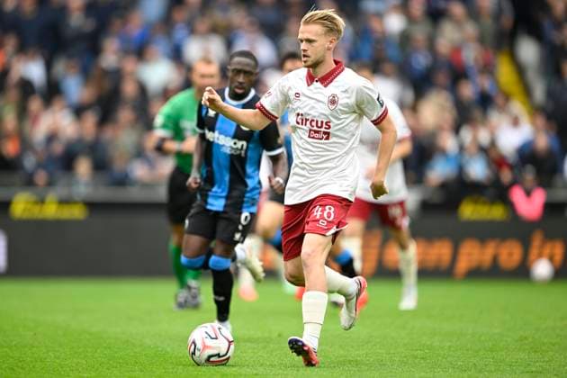 Club Brugge v Royal Antwerp FC - Jupiler Pro League BRUGGE, BELGIUM - SEPTEMBER 13 : Vermeeren Arthur midfielder of Royal Antwerp FC in action during the Jupiler Pro League match between Club Brugge and Royal Antwerp FC on September 13, 2026 in Brugge, Belgium, 13 09 2026 Brugge Belgium  Copyright: xNicoxVereeckenx