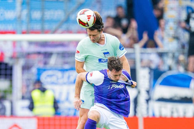 13.09.2026 - Fußball, 2026 2027, 2. Bundesliga, 5. Spieltag, VfL Osnabrück - Hertha BSC Berlin: (L-R) Pascal Klemens (Berlin), Robin Meißner (Osnabrück) DFL REGULATIONS PROHIBIT ANY USE OF PHOTOGRAPHS AS IMAGE SEQUENCES AND OR QUASI-VIDEO.