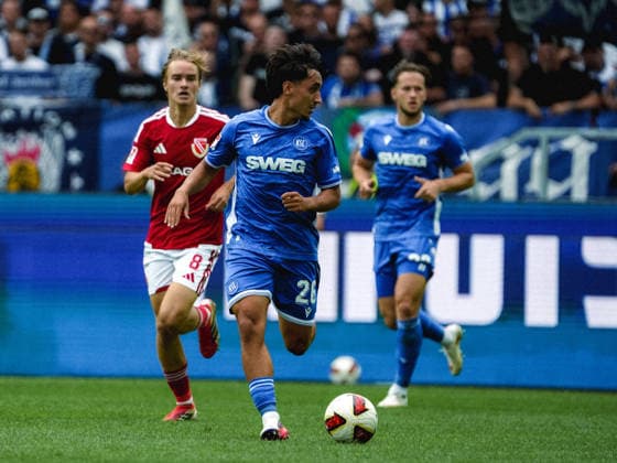 13.09.2026, xwppx, Fussball 2.Bundesliga, Karlsruher SC - Energie Cottbus v.l. Danyal Zor (Karlsruher SC) (DFL DFB REGULATIONS PROHIBIT ANY USE OF PHOTOGRAPHS as IMAGE SEQUENCES and or QUASI-VIDEO) Karlsruhe