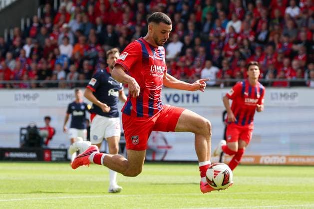 Oualid Mhamdi 22 (1FC Heidenheim 1846) in Aktion, 1.FC Heidenheim 1846 vs. Holstein Kiel, Fussball, DFL, 2. Bundesliga, Saison 2026 2027, Hinrunde, 5. Spieltag, 13.09.2026 Heidenheim Baden-Wuerttemberg Deutschland