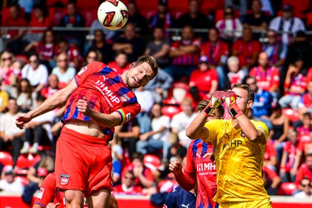 13.09.2026, GER, Fußball, Herren, 2. Bundesliga, 1. FC Heidenheim vs Holstein Kiel Patrick Mainka (Heidenheim, 6), Thomas Dähne (Heidenheim, 33) Heidenheim Voith-Arena Baden-Württemberg Deutschland Copyright: xNordphotox xHafnerx