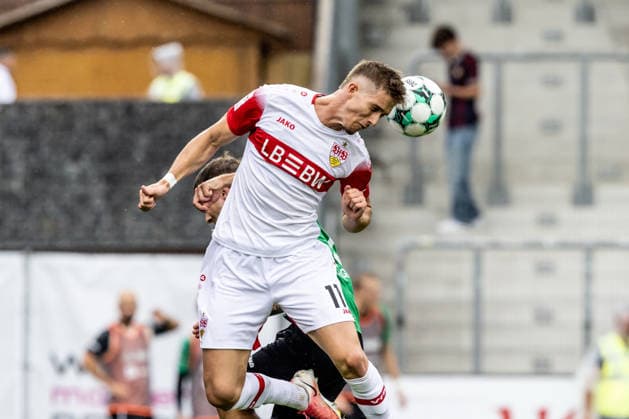 VfB Stuttgart II vs. SC Preussen Muenster, Fussball, 3. Liga, 5. Spieltag, WIRmachenDRUCK Arena Großaspach 13.09.26 Oliver Rölke (VfB Stuttgart II, 11) VfB Stuttgart II vs. SC Preussen Muenster, Fussball, 3. Liga, 5. Spieltag, WIRmachenDRUCK Arena Großaspach 13.09.26 Foto: Lucca Fundel Großaspach WIRmachenDRUCK Arena Baden-Württemberg Deutschland