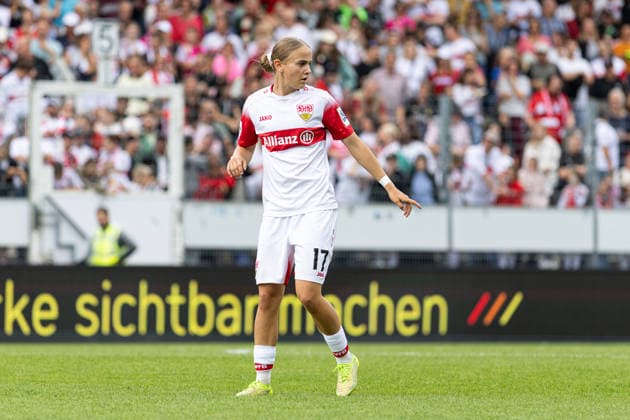 Deutschland: VfB Stuttgart Frauen vs VfL Wolfsburg Frauen, 1. Frauen Bundesliga Google Pixel Frauen Bundesliga, Saison 2026 27, GAZi-Stadion auf der Waldau (Stuttgart): Muriel Dürr Muriel Duerr, (VfB Stuttgart Frauen, 17) Stuttgart GAZi-Stadion auf der Waldau Baden Württemberg Deutschland Copyright: xBenedictxChristx