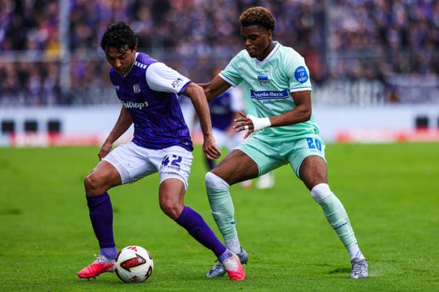 2026.09.13, xkwix, Fußball, 2.Liga, VfL Osnabrück - Hertha BSC, Stadion an der Bremer Brücke, 5.Spieltag, Saison 2026 2027: Farid Alfa-Ruprecht (Hertha BSC 20) im Zweikampf gegen Jonathan German Gomez (VfL Osnabrueck 42) DFB regulations prohibit any use of photographs as image sequences and or quasi-video. Photo: xKamilxWilkowskixPressefotoKochx Niedersachsen Deutschland