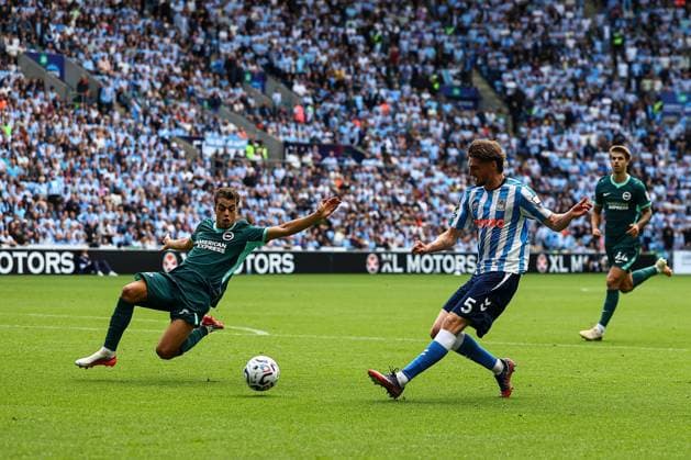 Jack Rudoni of Coventry City shoots at goal but fails to score Coventry City v Brighton and Hove Albion, Premier League, Football, Football, Coventry Building Society Arena, Coventry, UK - 13 Sep 2026Coventry Coventry Building Society Arena United Kingdom EDITORIAL USE ONLY No use with unauthorised audio, video, data, fixture lists, club league logos or live services. Online in-match use limited to 120 images, no video emulation. No use in betting, games or single club league player publications.  Copyright: xMichaelxZemanek Shutterstockx 17144597bn
