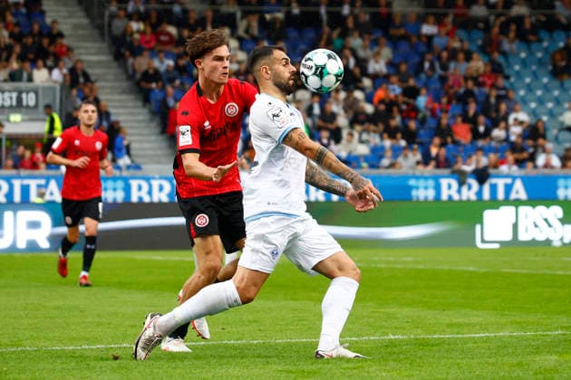13.09.2026, xavx, Fussball 3.Liga, SV Wehen Wiesbaden - SV Waldhof Mannheim v.l. Ben Nink (SV Wehen Wiesbaden), Goncalo Gregorio (SV Waldhof Mannheim) Wiesbaden