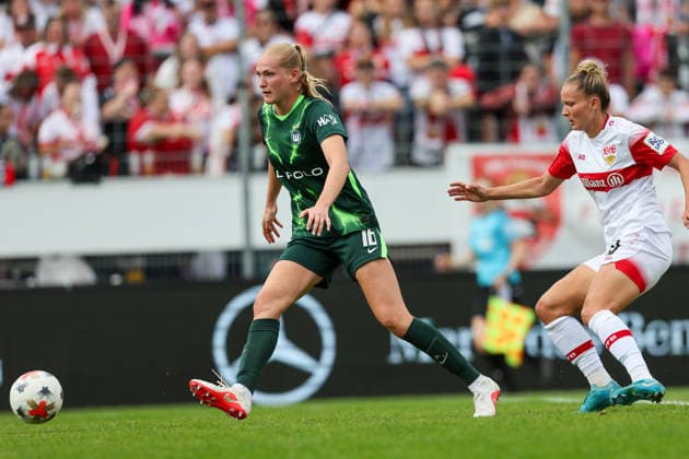 Camilla Küver (VFL Wolfsburg, 16) tritt zum Schuss an VfB Stuttgart vs. VfL Wolfsburg, Fussball, Frauen Bundesliga, 4. Spieltag, Spielzeit 2026 2027, 13.09.2026 VfB Stuttgart vs. VfL Wolfsburg, Fussball, Frauen Bundesliga, 4. Spieltag, Spielzeit 2026 2027, 13.09.2026 Copyright: xEibner-Pressefoto SoerenxHerwegx EP_SHG