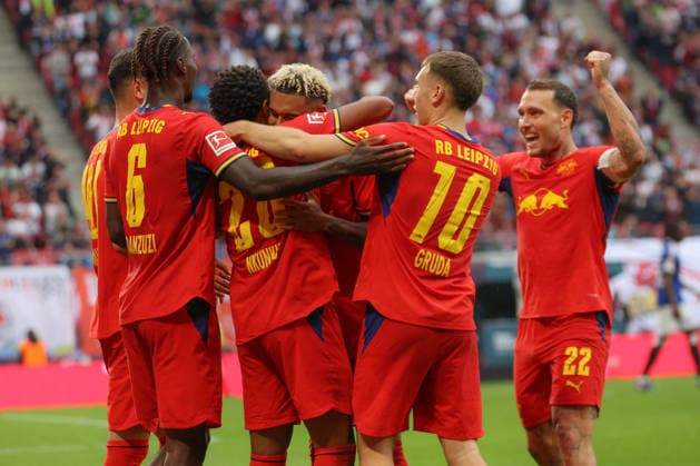 13.09.2026, xtgx, Fussball, 1. Bundesliga, RB Leipzig - Hamburger SV, v.l. Christopher Nkunku (Leipzig, 28) Jubel, Torjubel, jubelt ueber das Tor, celebrate the goal, celebration (DFL DFB REGULATIONS PROHIBIT ANY USE OF PHOTOGRAPHS as IMAGE SEQUENCES and or QUASI-VIDEO) Leipzig