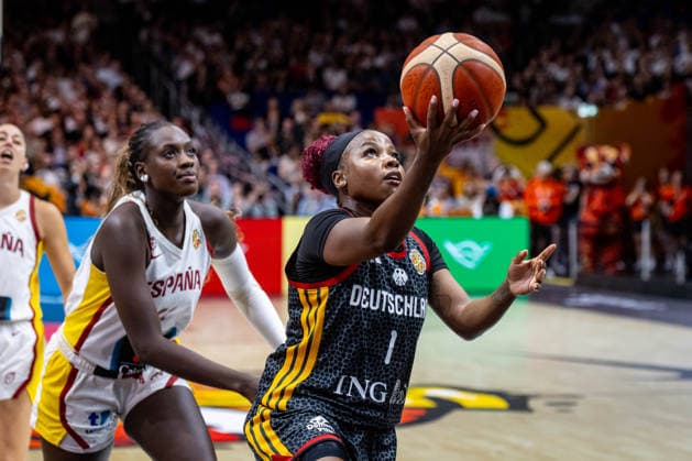 Basketball Berlin 13.09.2026 FIBA Women™s Basketball World Cup Germany 2026 Spiel um Platz 3 Bronze Medal Game Spanien (ESP) - Deutschland (GER) Alexis Peterson-Smalls (Deutschland, No.01) Peterson
