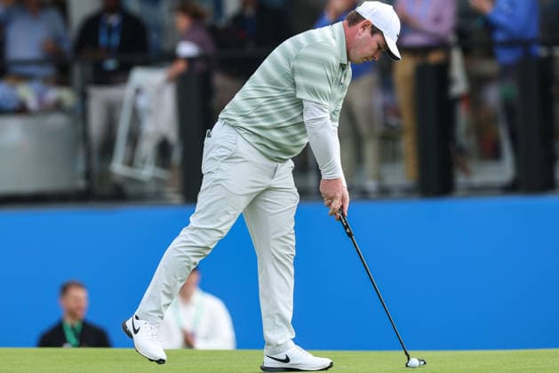 2026 Amgen Irish Open - Fourth Round, Trump International Golf Links, Doonbeg 13 9 2026 Robert MacIntyre putts on the eighteenth Robert MacIntyre putts on the eighteenth 13 9 2026  Copyright: xx DC1A8214