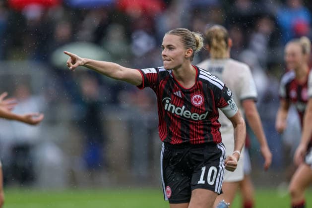 GER, Frankfurt, Eintracht Frankfurt vs TSG Hoffenheim, Google Pixel Frauen Bundesliga, Fussball, DFB, Spielzeit 2026 2027, Stadion am Brentanobad, 4. Spieltag im Bild: Laura Freigang (Eintracht Frankfurt Frauen 10), Tor, Jubel und Freude, Emotionen DFB DFL REGULATIONS PROHIBIT ANY USE OF PHOTOGRAPHS AS IMAGE SEQUENCES AND OR QUASI-VIDEO, 13.09.2026 Copyright: HMBxMedia HendrikxHamelau