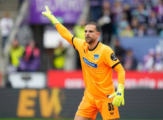 Marius Gersbeck (Hertha BSC, 35) gestikuliert. GER, VfL Osnabrück vs Hertha BSC, 2. Bundesliga, 5. Spieltag, Saison 2026-27, Bremer Brücke, Osnabrück, 13.09.2026 DFL REGULATIONS PROHIBIT ANY USE OF PHOTOGRAPHS AS IMAGE SEQUENCES AND OR QUASI-VIDEO Foto: HMB Media Scott W. Coleman Copyright: HMBxMedia xScottxW.xColeman