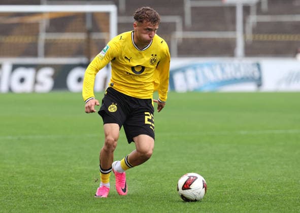 Sonntag 13.09.2026, Saison 2026 27, Regionalliga West, 8. Spieltag im Stadion Rote Erde Dortmund, BVB Borussia Dortmund II - SV Rödinghausen, Malik Hodroj (BVB II)