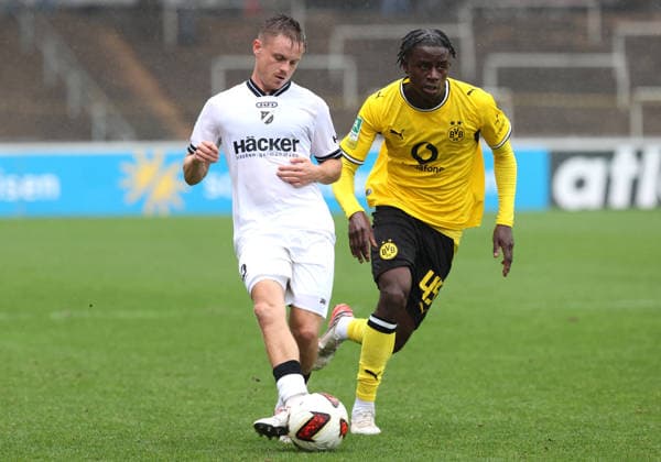 Sonntag 13.09.2026, Saison 2026 27, Regionalliga West, 8. Spieltag im Stadion Rote Erde Dortmund, BVB Borussia Dortmund II - SV Rödinghausen, Daniel Gabriel Nsumbu (BVB II)