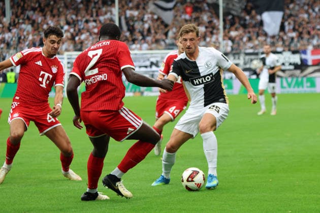 13.09.2026, Fussball, Herren, 1. Bundesliga, Saison 2026 2027, SV 07 Elversberg - FC Bayern München, Dayot Upamecano (FC Bayern München), Lukas Petkov (SV 07 Elversberg) Elversberg Ursapharm-Arena an der Kaiserlinde Saarland Deutschland (DEU) Copyright: xFabianxKleerx