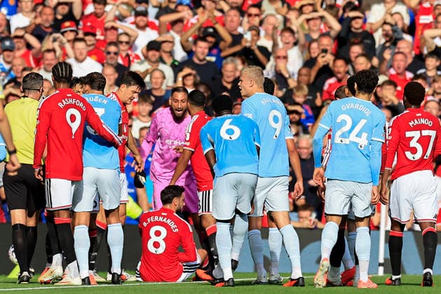 Manchester United, ManU v Manchester City, Premier League Gianluigi Donnarumma (1) of Manchester City reacts after Phil Foden (47) of Manchester City receives a red card for a foul on Bruno Fernandes (8) of Manchester United during the Premier League match between Manchester United and Manchester City at Old Trafford, Manchester, UK on 13 September 2026. Manchester Old Trafford Greater Manchester UK Editorial use only DataCo restrictions apply See www.football-dataco.com , Copyright: xConorxMolloyx PSI-24872-0027