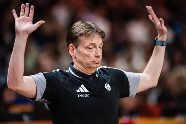 FIBA Women™s Basketball World Cup 2026: Spanien vs. Deutschland, 13.09.2026 Olaf Lange (Trainer Deutschland); Basketball, FIBA Women™s Basketball World Cup 2026, Final Phase, Spiel um Platz 3: Spanien vs. Deutschland am 13.09.2026 in der Uber Arena, Berlin Copyright: xBEAUTIFULxSPORTS Tonhäuserx