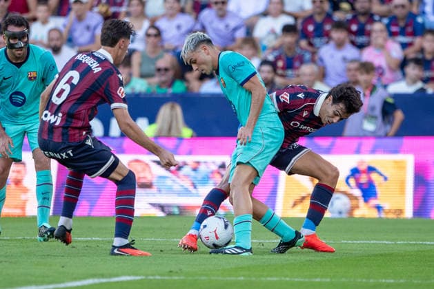 ESP: LaLiga EA Sports UD Levante v FC Barcelona, Barca Pedri of FC Barcelona during LaLiga EA Sports, between UD Levante v FC Barcelona played at Ciudad de Valencia Stadium in Valencia on September 12, 2026 in Spain; Valencia Spain Futbol Copyright: xAgenciaxLOFx