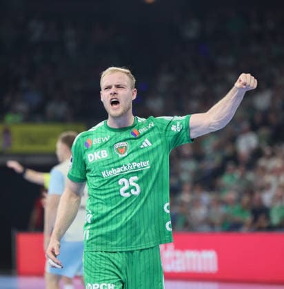 GER HBL Saison 2026 2027 FÜCHSE Berlin vs. VfL Gummersbach, 13.09.26, MAX-SCHMELING-HALLE, Berlin, Matthes LANGHOFF (Füchse Berlin 25), Schrei, Jubel, Emotion, Faust