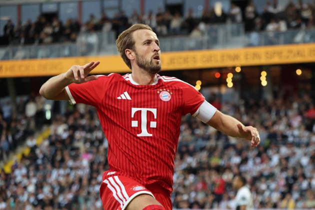 13.09.2026, Fussball, Herren, 1. Bundesliga, Saison 2026 2027, SV 07 Elversberg - FC Bayern München, Torjubel zum 1:2, Torschütze: Harry Kane (FC Bayern München) Elversberg Ursapharm-Arena an der Kaiserlinde Saarland Deutschland (DEU) Copyright: xFabianxKleerx