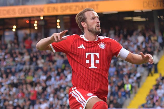 13.09.2026, xblx, Fussball 1.Bundesliga, SV Elversberg - FC Bayern München v.l. Harry Kane (FC Bayern Muenchen), Goal scored, Tor zum 1:2, celebrate the goal, Torjubel , Jubel, jubeln, jubelt, (DFL DFB REGULATIONS PROHIBIT ANY USE OF PHOTOGRAPHS as IMAGE SEQUENCES and or QUASI-VIDEO) Elversberg