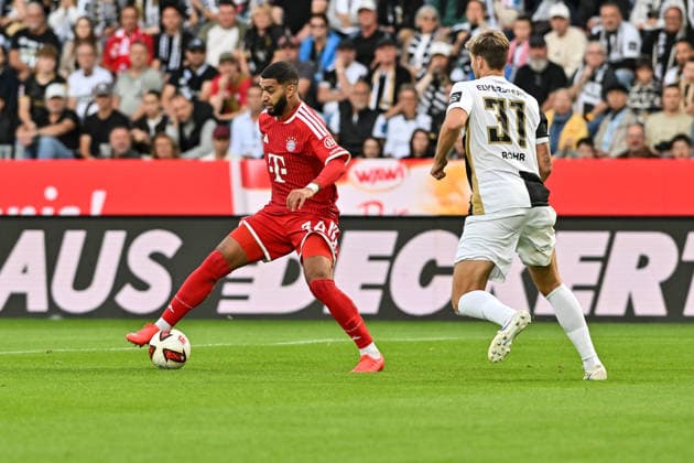 1. Fussball Bundesliga: SV Elversberg - FC Bayern Muenchen, 13.09.2026 ELVERSBERG, GERMANY; 13. SEPTEMBER: im Duell Ismael SAIBARI (FC Bayern Munich 34) und Maximilian ROHR (SV Elversberg 31) während dem Match der Bundesliga zwischen der SV Elversberg und dem FC Bayern München am 3. Spieltag in der Ursapharm-Arena an der Kaiserlinde DFL REGULATIONS PROHIBIT ANY USE OF PHOTOGRAPHS AS IMAGE SEQUENCES AND OR QUASI-VIDEO Copyright: xBEAUTIFULxSPORTS Goldbergx