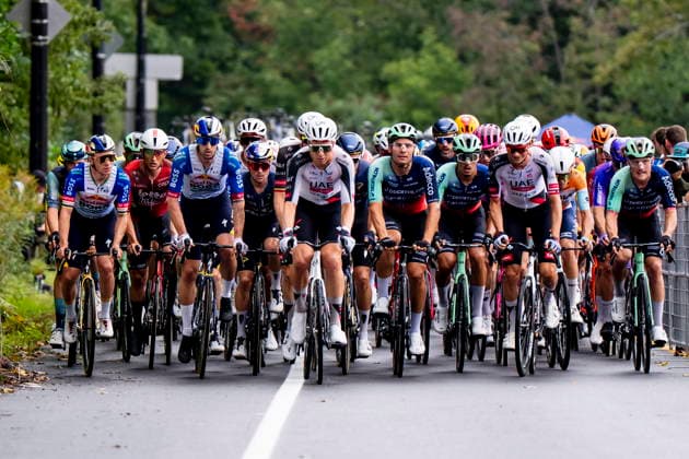September 13, 2026, Montreal, Pq, CANADA: The main pack climbs a section of Mount Royal during the Grand Prix Cyclistes de Montreal on Sunday, Sept. 13, 2026. Canada News - September 13, 2026  - ZUMAc35_ 20260913_zaf_c35_007 Copyright: xChristopherxKatsarovx