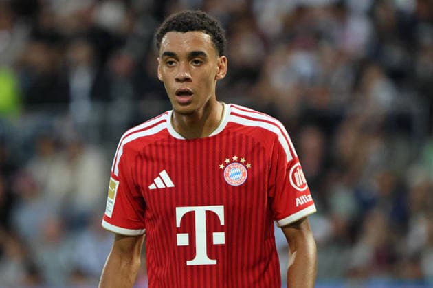 13.09.2026, Fussball, Herren, 1. Bundesliga, Saison 2026 2027, SV 07 Elversberg - FC Bayern München, Jamal Musiala (FC Bayern München) Elversberg Ursapharm-Arena an der Kaiserlinde Saarland Deutschland (DEU) Copyright: xFabianxKleerx