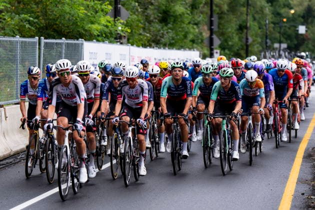 September 13, 2026, Montreal, Pq, CANADA: The main pack climbs a section of Mount Royal during the Grand Prix Cyclistes de Montreal on Sunday, Sept. 13, 2026. Canada News - September 13, 2026  - ZUMAc35_ 20260913_zaf_c35_012 Copyright: xChristopherxKatsarovx