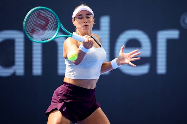 WTA, Tennis Damen GUADALAJARA OPEN 2026 WTA GUADALAJARA OPEN 2026 SARA SORRIBES VS CAROLINE DOLHIDE 13092026 GUADALAJARA, JALISCO. Action photo of Caroline Dolhide of the United States, during a qualifying match of the WTA Guadalajara Open 2026, held at the Centro Panamericano de Tenis of Guadalajara, Jalisco, Mexico. Foto de Caroline Dolhide de Estados Unidos, durante juego de qualy del WTA Guadalajara Open 2026 celebrado en el Centro Panamericano de Tenis de Guadalajara, Jalisco, Mexico PHOTO BY IMAGENSHOP AGENCIA FOTOGRAFICA GUADALAJARA JALISCO MEXICO Copyright: xJorgexReyesx