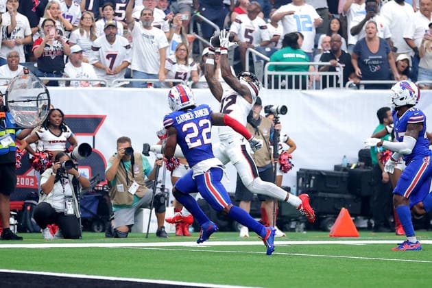 September 13, 2026, Houston, Texas, U.S: Houston Texans wide receiver Nico Collins (12) catches a pass during the first quarter of the NFL, American Football Herren, USA regular season game between the Houston Texans and the Buffalo Bills at Reliant Stadium in Houston, TX on September 13, 2026. Houston U.S - ZUMAw137 20260913_aap_w137_045 Copyright: xErikxWilliamsx